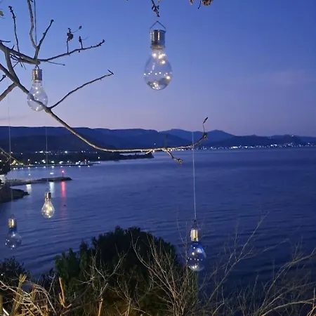 Διαμέρισμα Ostria Linamare *