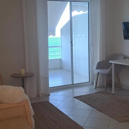 Διαμέρισμα Ostria Linamare