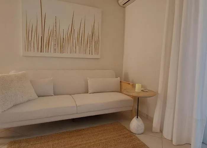 Ostria Linamare Apartment